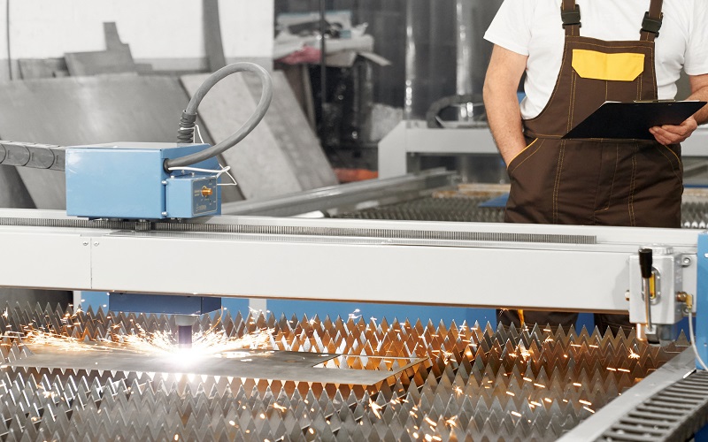 CUTTING DIES MAKING